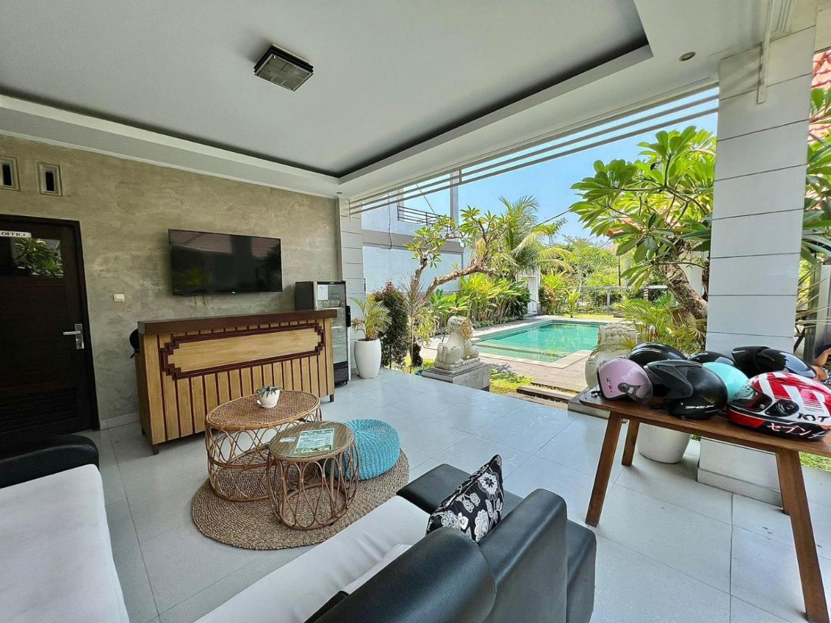 Cg Guesthouse Canggu Buitenkant foto